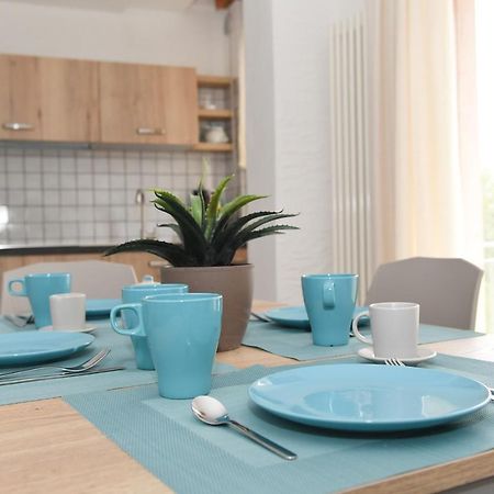 Blue Apartment - A Due Passi Dal Lago, Parcheggio Privato Lazise Exterior photo