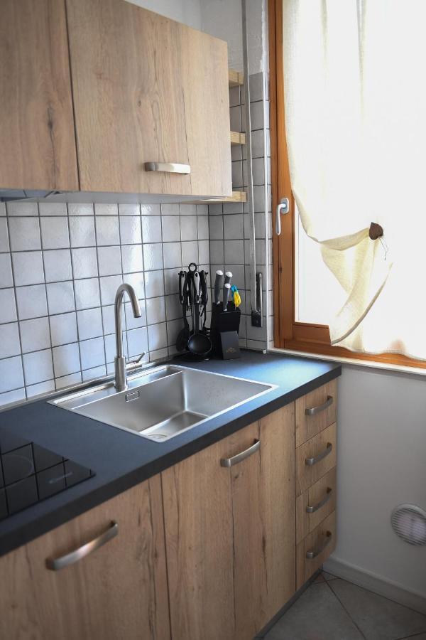 Blue Apartment - A Due Passi Dal Lago, Parcheggio Privato Lazise Exterior photo